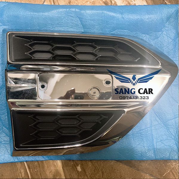 Ốp mang cá Ranger EB3B16G000CD EB3B16G001CD
